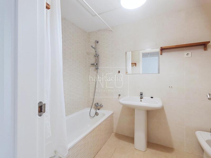 Foto f2729fc4-7b84-4c82-b7c9-16ea5b4203c8. Rez-de-chaussée avec parking piscine dans Jesús Pobre Dénia