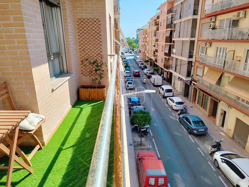 Foto 749d3b7a-817f-41e5-90cb-f99e42e7c9ac. Piso , patricio ferrandiz, denia. en Centro Urbano Dénia