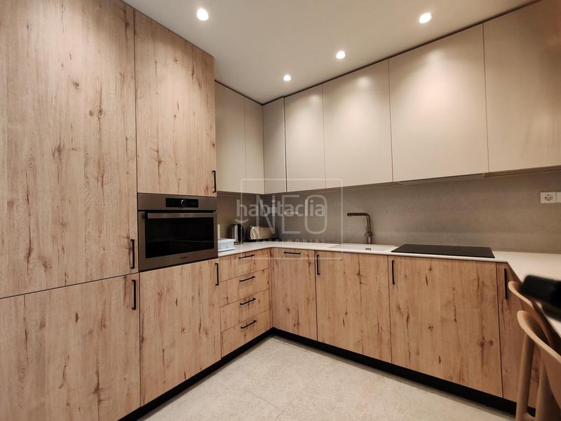 Foto 106e96c2-6239-424d-b587-ac6ea821f619. Loft a Sant Francesc Valencia