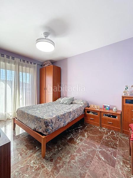 Foto ad746244-cc0c-453d-940c-e77c3ebbe583. Casa adosada  en calle tetuan, la malaha granada en Malahá (La)