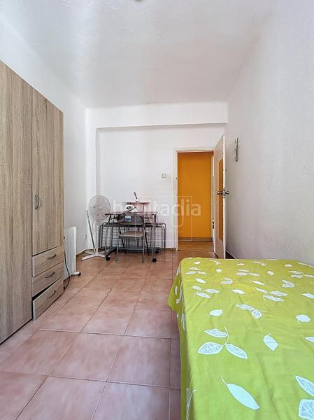 Foto 9602ce08-f6c3-4cbb-bc06-6e53aff7ee91. Piso  en dr pareja yebenes, en Plaza de Toros Granada