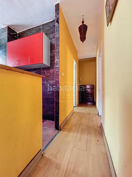 Foto a25a9952-82e0-45ef-b8dc-137205164184. Piso  en dr pareja yebenes, en Plaza de Toros Granada