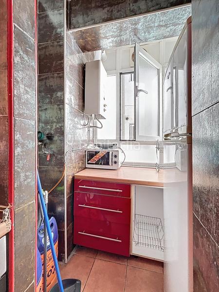 Foto e39089a1-8160-491f-b542-2c31daed7003. Piso  en dr pareja yebenes, en Plaza de Toros Granada