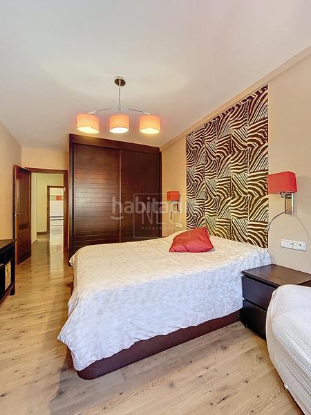 Foto 2d925ea7-65c0-4418-94dc-e8e6cc53296a. Piso  en calle mirlo, en Pajaritos Granada
