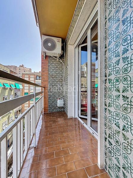Foto 39657865-c147-43b5-9cd9-159fb73d2814. Piso  en calle mirlo, en Pajaritos Granada