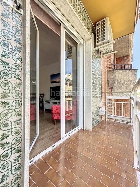 Foto d1b29623-d212-4415-b313-bc93fb449469. Piso  en calle mirlo, en Pajaritos Granada