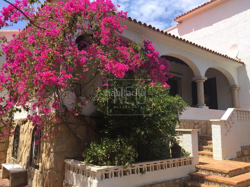 Foto ff1a117b-46f6-4470-82c8-61bbcf67dcfa. Chalet  individual en cami ample, las rotas denia en Dénia