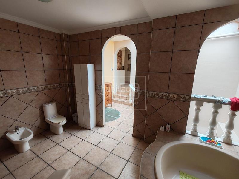 Foto b41ad2f4-cf31-4862-9161-a18eb0210899. Casa  en calle san joaquin, pueblo en Oliva pueblo Oliva