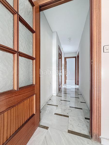 Foto a3fa8ff9-daa6-46fb-9d97-6d1ba5f2275c. Pis amb aparcament a Poniente Armilla