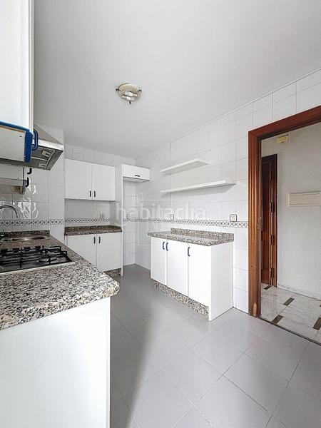 Foto ebcb5310-6bbd-479a-b325-72344bff1058. Pis amb aparcament a Poniente Armilla