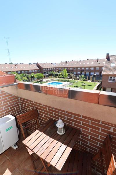 Foto 4e2af246-25f5-40d5-b1ba-33e815c65165. Casa adosada adosado en paseo de la salud, en Universidad-Hospital Fuenlabrada