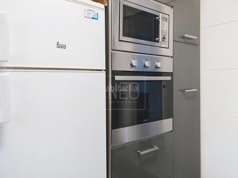 Foto bfc86887-02ff-43f4-ad02-b765736ad327. Pis a Oliva pueblo Oliva