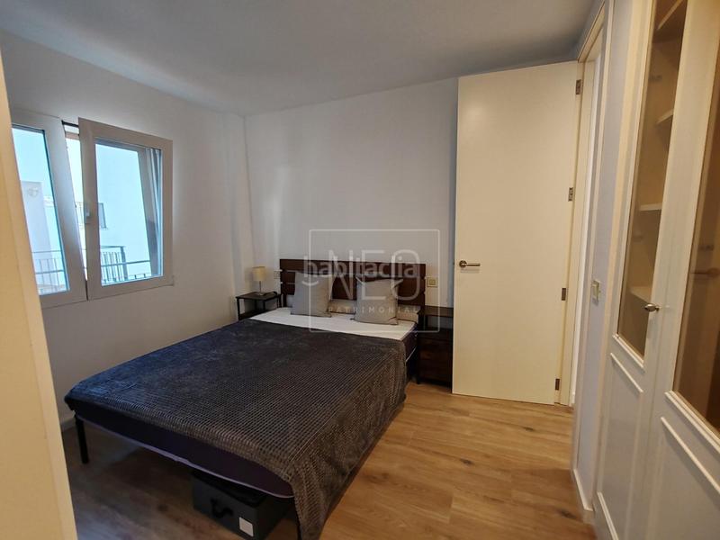 Foto 60db18b5-ab45-49c9-9227-9fdf837993e9. Rez-de-chaussée avec piscine dans El Bosque Chiva