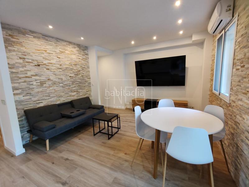 Foto 7487d67e-2538-4453-95bf-baa4ce3ddad4. Rez-de-chaussée avec piscine dans El Bosque Chiva