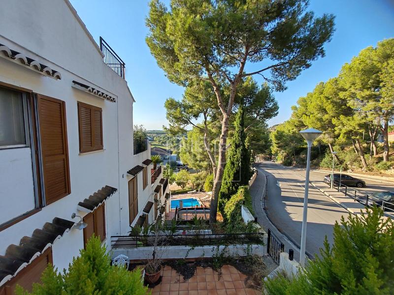 Foto f5b17c3d-1e7b-4f27-a4c2-ae0df7403a02. Rez-de-chaussée avec piscine dans El Bosque Chiva