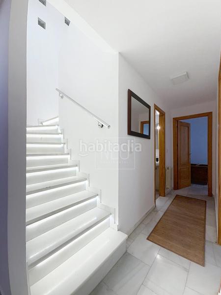 Foto 5e5784fe-f3b5-4d82-9996-feea86ab9a3d. Duplex with parking in Poniente Armilla