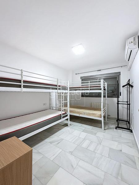 Foto 9adcf7d3-ad6e-4b81-b410-bf1b42a78813. Duplex with parking in Poniente Armilla