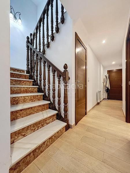 Foto 439ac8f6-9d9c-4d00-9eb1-0eededfe82a9. Semi detached house with heating parking in La Zubia Ciudad Zubia (La)