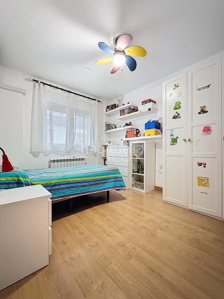 Foto a5e8a989-6448-4928-a65a-44b7b900992e. Semi detached house with heating parking in La Zubia Ciudad Zubia (La)