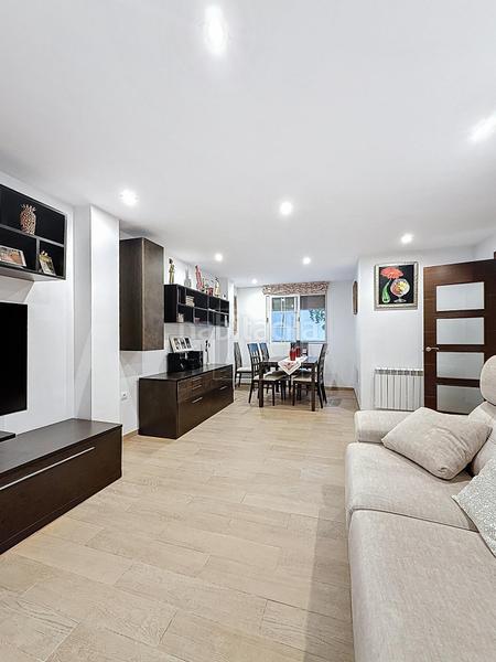 Foto d943603c-d7ce-4be6-a0a8-f267ba2bb0d5. Semi detached house with heating parking in La Zubia Ciudad Zubia (La)