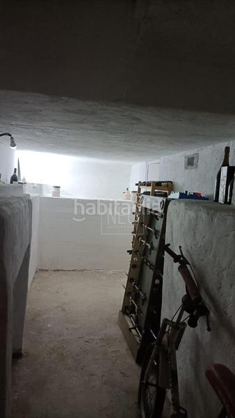 Foto 83b0d28e-d9f8-4f6a-868c-9a53f46e1e49. Maison jumelée avec chauffage parking dans Sector 3 Getafe