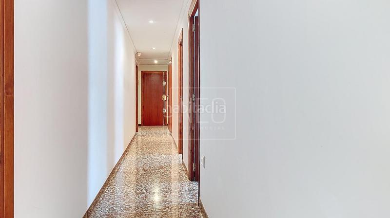 Foto 02e9ca22-7c40-4f69-a391-9d1fedb21246. Etagenwohnung mit parking in Oliva pueblo Oliva