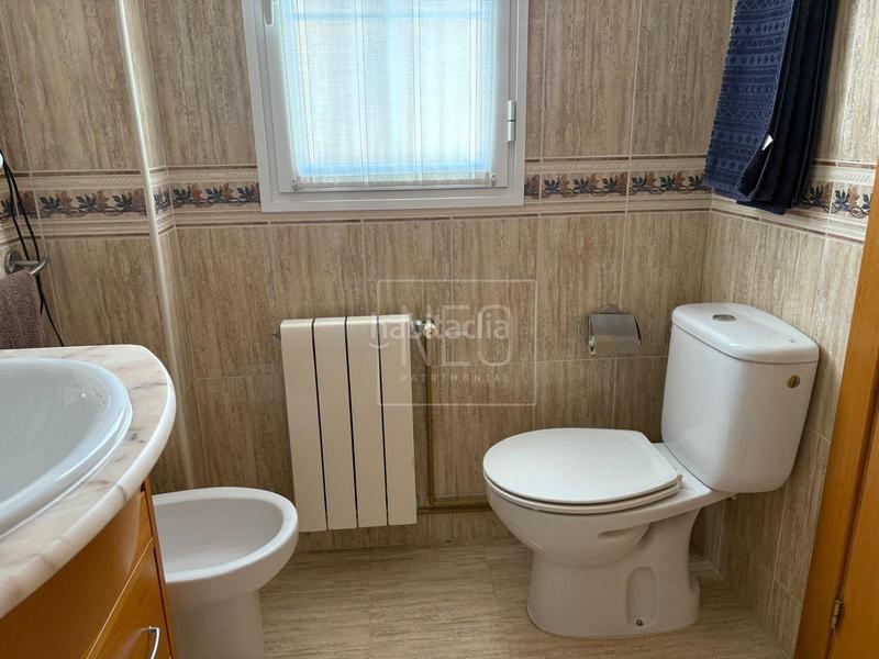 Foto 00caad79-dcb2-4da7-8dbf-73f17f573497. Casa adossada amb calefacció aparcament a Bulevar del Xúquer Cullera