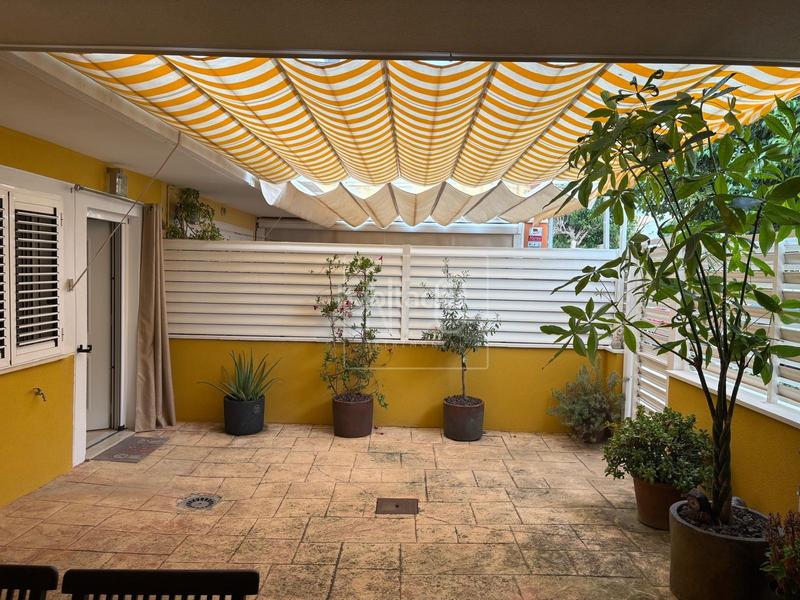 Foto 863648e9-2535-42c6-946c-5d5844cea05b. Casa adossada amb calefacció aparcament a Bulevar del Xúquer Cullera