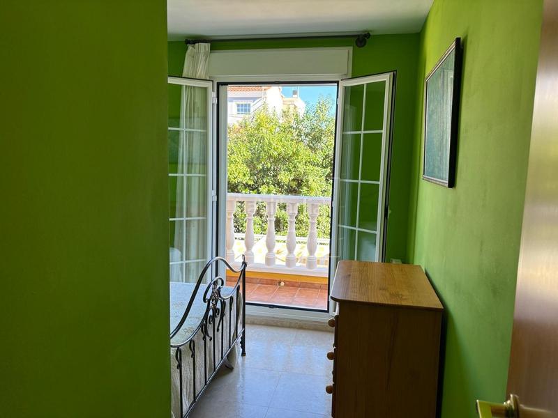 Foto 954defd9-a9d6-4334-8c77-81b26f5adcdc. Casa adossada amb calefacció aparcament a Bulevar del Xúquer Cullera