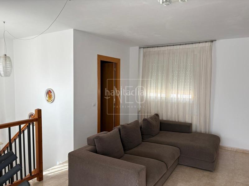 Foto e5391a63-9256-4a9e-a092-3c62b0c21e2f. Casa adossada amb calefacció aparcament a Bulevar del Xúquer Cullera