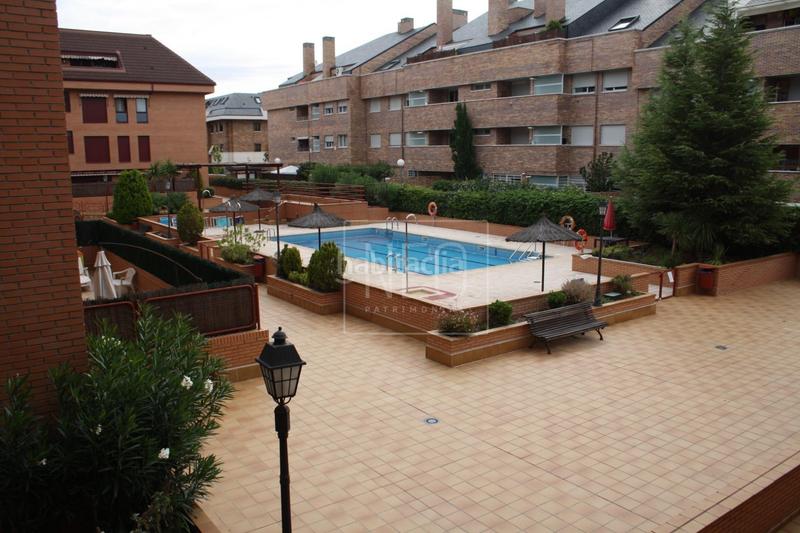 Foto 01143309-1e58-4ff0-b290-961c0951bd3f. Pis amb calefacció aparcament piscina a Europolis Rozas de Madrid (Las)