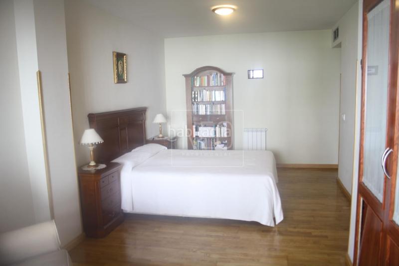 Foto a3b3dd09-5ba4-446d-8042-e95642a6f787. Pis amb calefacció aparcament piscina a Europolis Rozas de Madrid (Las)