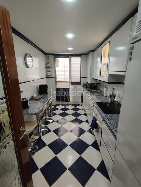 Foto 73f286ae-1ffe-49d5-9624-2bccacce60a4. Flat with heating parking pool in Juncal Torrejón de Ardoz