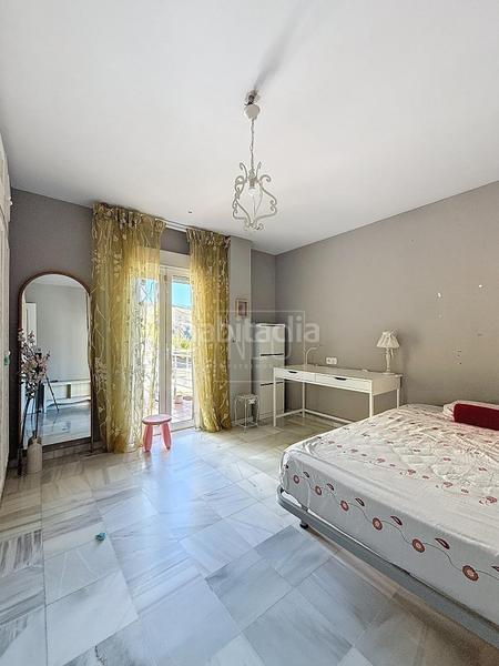 Foto 0f9d8fe4-e814-420f-a2e8-c3d77198ed65. Casa adossada amb calefacció aparcament piscina a Cenes de la Vega