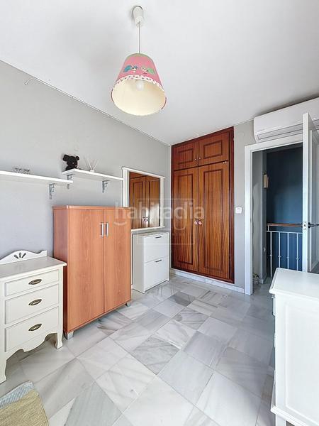 Foto 39c4e84a-d6f5-4bde-ab67-fa276cfa1cce. Casa adossada amb calefacció aparcament piscina a Cenes de la Vega