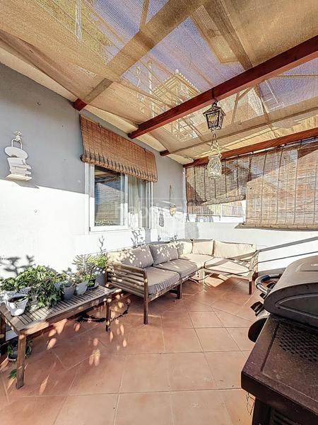 Foto 464b3777-35fa-4a89-8e2f-581db6cc93ae. Casa adossada amb calefacció aparcament piscina a Cenes de la Vega