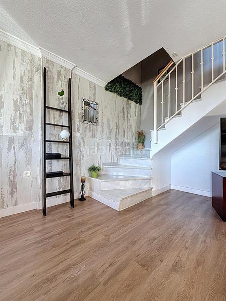 Foto 6f645496-a6a3-4aa1-b148-a697d99d1c9b. Casa adossada amb calefacció aparcament piscina a Cenes de la Vega