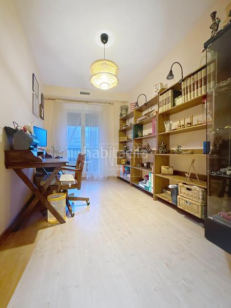 Foto 0dadfdd5-b4d7-4a0a-bd0e-c67ab29f46e7. Zweistöckige wohnung mit parking in Polideportivo Alhendín