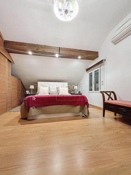 Foto 6745d601-1b9b-48a3-a68a-9645edfd8a4f. Zweistöckige wohnung mit parking in Polideportivo Alhendín