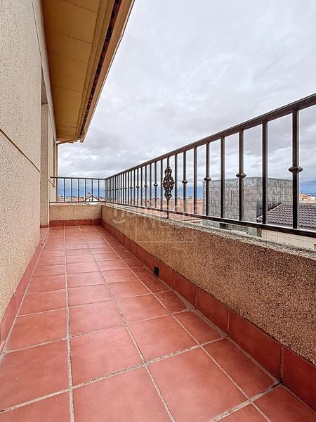 Foto 7a7343d0-31df-4384-92de-7656c4cc58cc. Zweistöckige wohnung mit parking in Polideportivo Alhendín