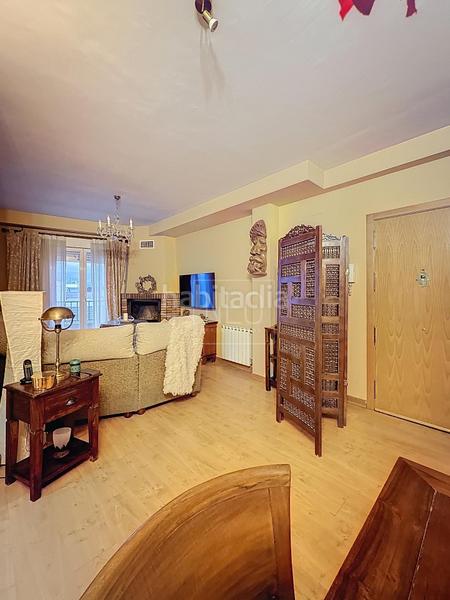 Foto 99e22e2a-608b-4a24-96d6-6f6b77c5f657. Zweistöckige wohnung mit parking in Polideportivo Alhendín