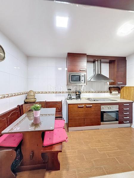 Foto ed5b8d25-088a-477e-ba8d-e7fcae6e7c90. Zweistöckige wohnung mit parking in Polideportivo Alhendín