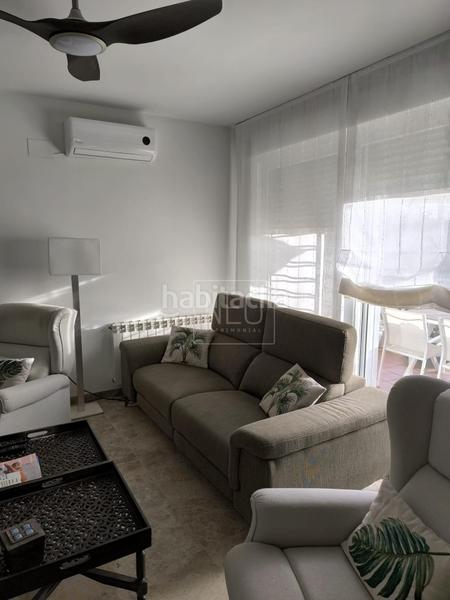 Foto 483e6d47-edc7-4227-b6bd-70155434c873. Towny house with heating parking pool in Atarfe