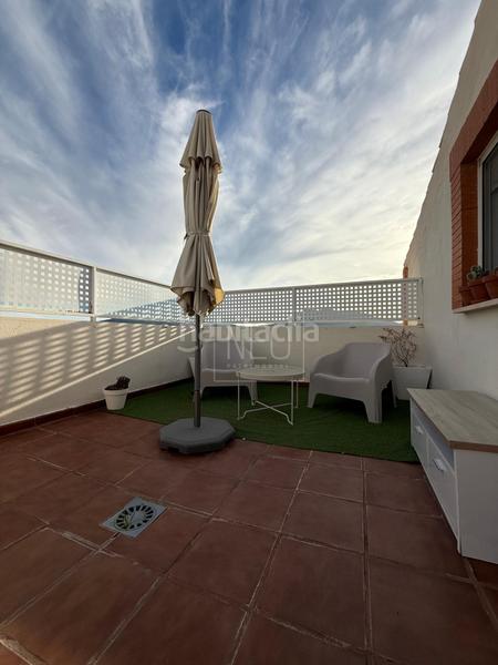 Foto d41d5081-589f-4083-a5ad-dca6e2e41087. Towny house with heating parking pool in Atarfe