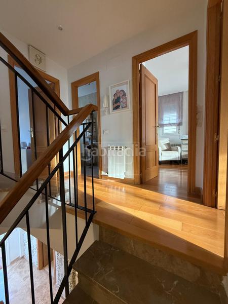 Foto d4fa6e55-18fe-48bf-b415-7d6b38230144. Towny house with heating parking pool in Atarfe