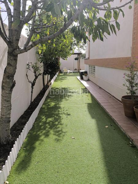 Foto e42d2302-2421-488f-b0aa-d195e54cbcf1. Towny house with heating parking pool in Atarfe