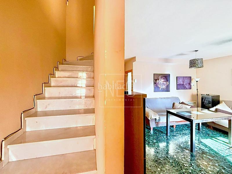 Foto 6035f445-b973-4371-9a43-ec7d51f0e803. Maison jumelée avec chauffage parking dans Peligros