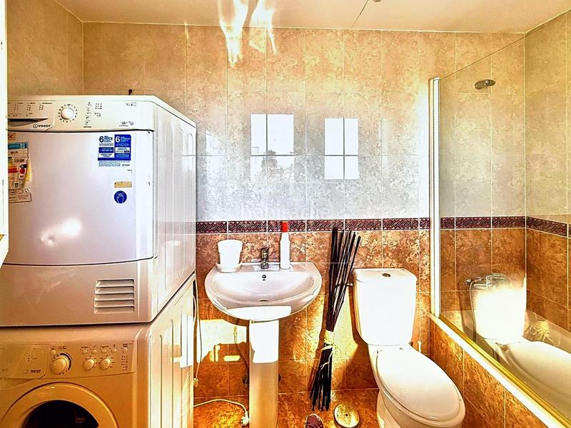 Foto 8016a7f7-a586-4259-a769-53066e9ab7ab. Maison jumelée avec chauffage parking dans Peligros