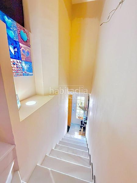 Foto 9eae6a12-2e22-42fb-a979-1637896046fe. Maison jumelée avec chauffage parking dans Peligros