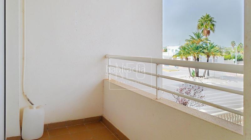 Foto c0e2ae39-2cb0-4096-8ca5-46b56e1b5611. Appartement avec parking piscine dans Piles